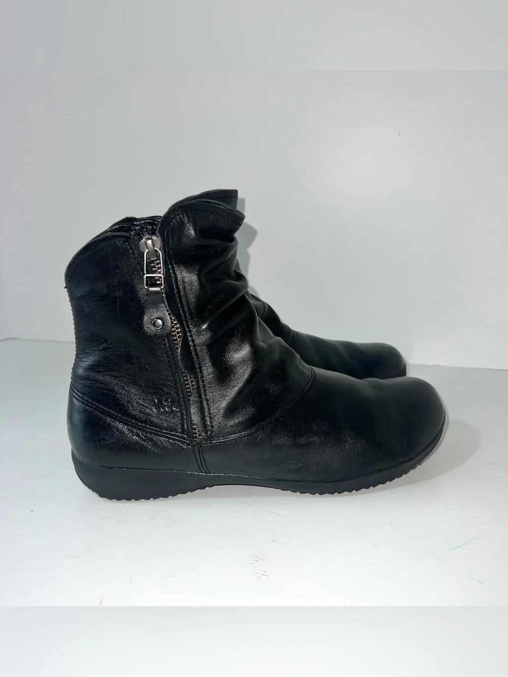 Josef Seibel Naly 24 Black Leather Ankle Boots Warm Lined Side Zip EU 38 US 7.5